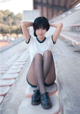 欧美连身袜_DVD动漫在线观看