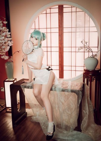 欧美西装男模特走秀_HD在线播放