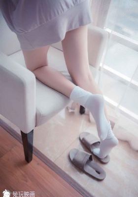 美女裸泳三级视频_在线观看免费版