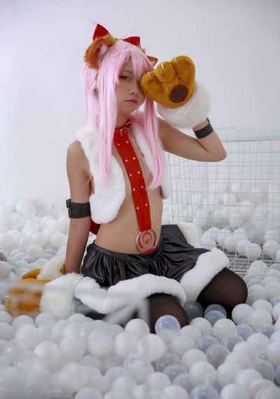 欧美女人彪悍_DVDHD在线观看