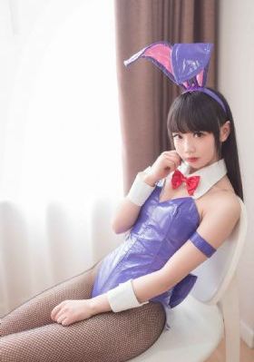 公交车上一个接一个c_HD免费在线观看