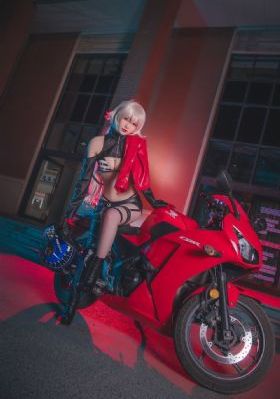日韩欧美在线直播_HD免费在线观看